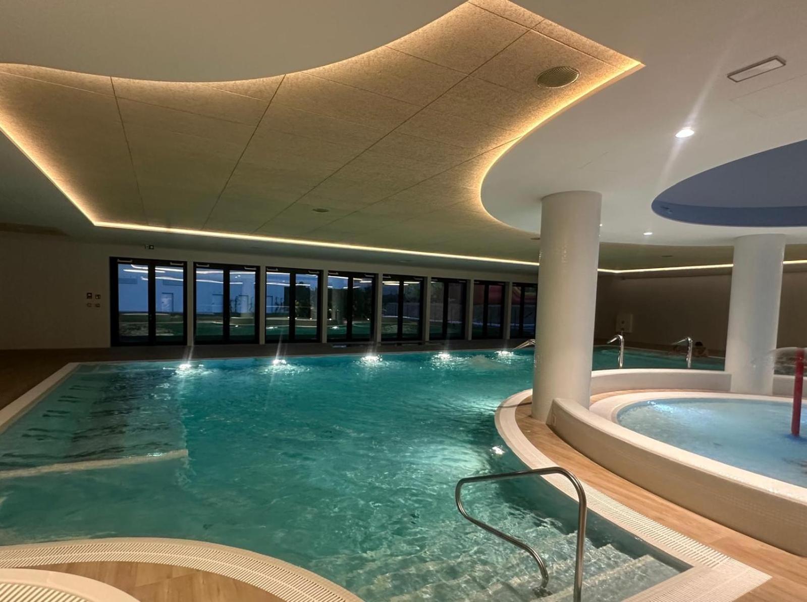 Spark By Hilton Поберово Экстерьер фото